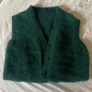 Hand knit sweater vest